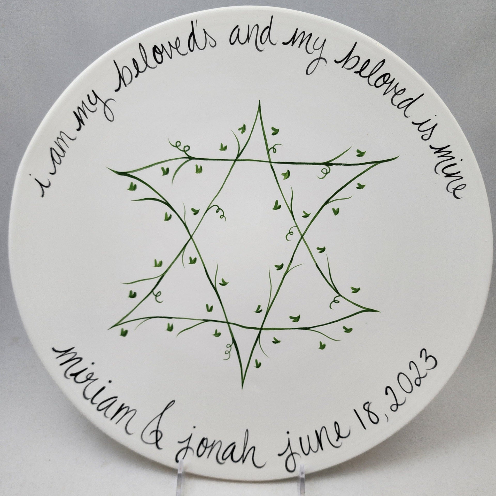 Suzaluna Serving Pieces Personalized Leafy Star of David Wedding Plate