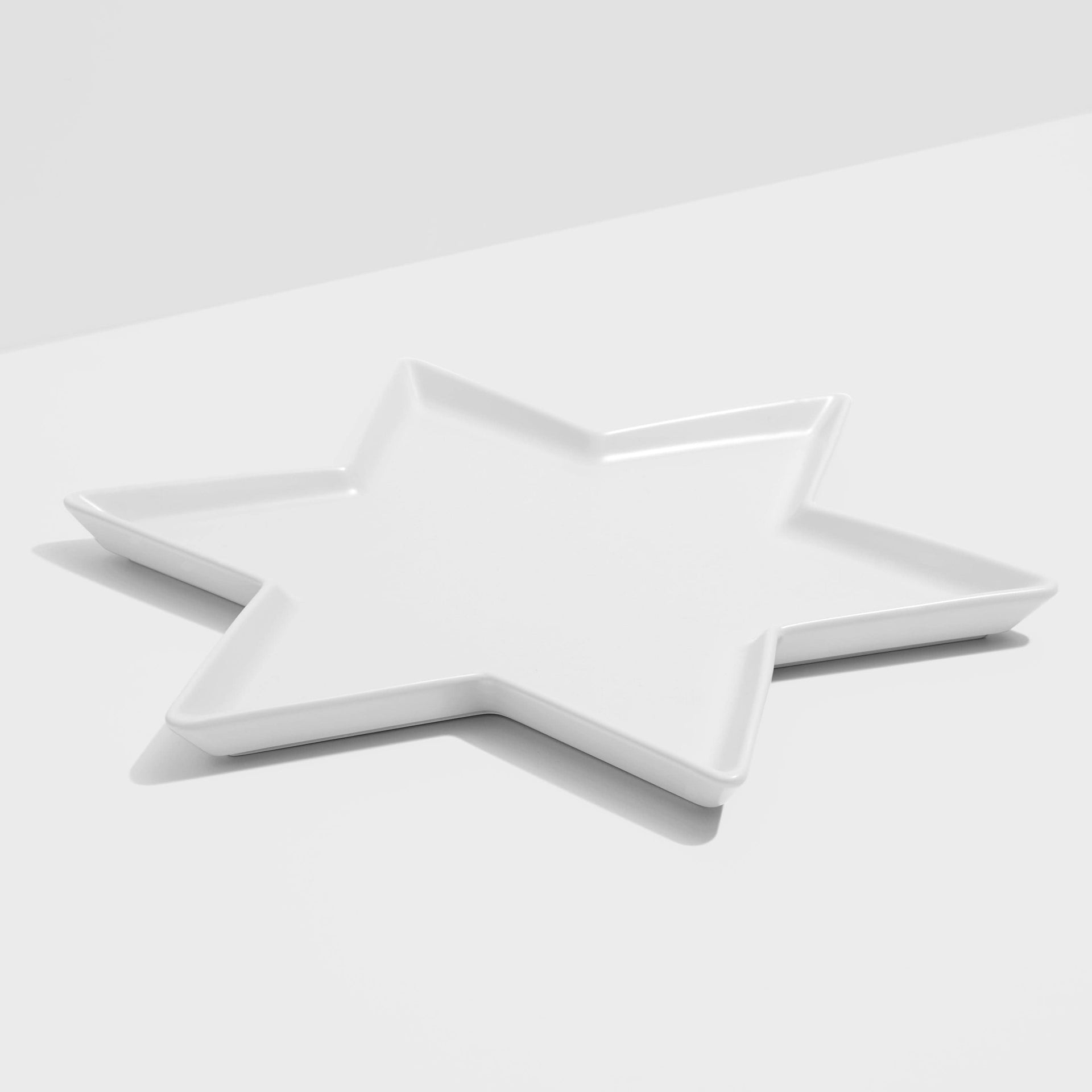 Fazeek Serving Pieces Star Platter - White