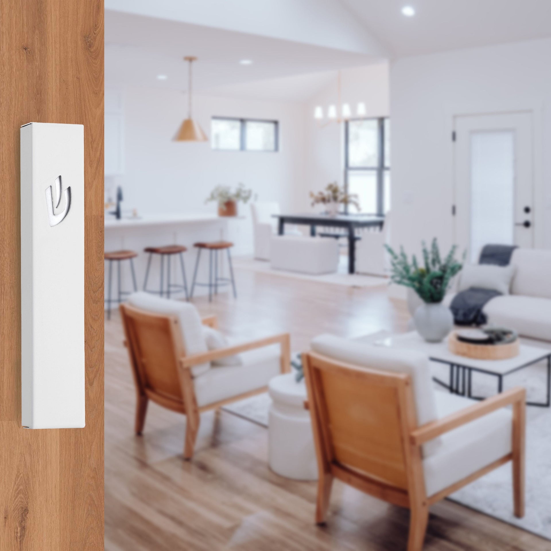 SURI Mezuzahs White Sweetheart Mezuzah Case