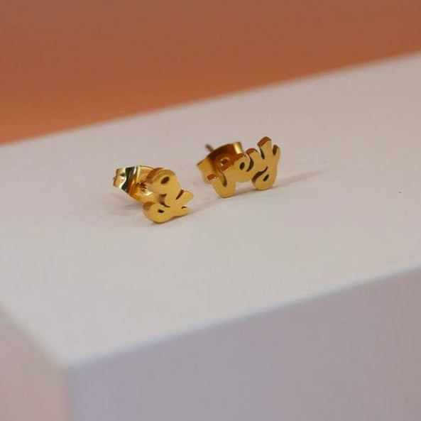 Mamaleh Earrings Oy Vey Yidderish Studs - Gold