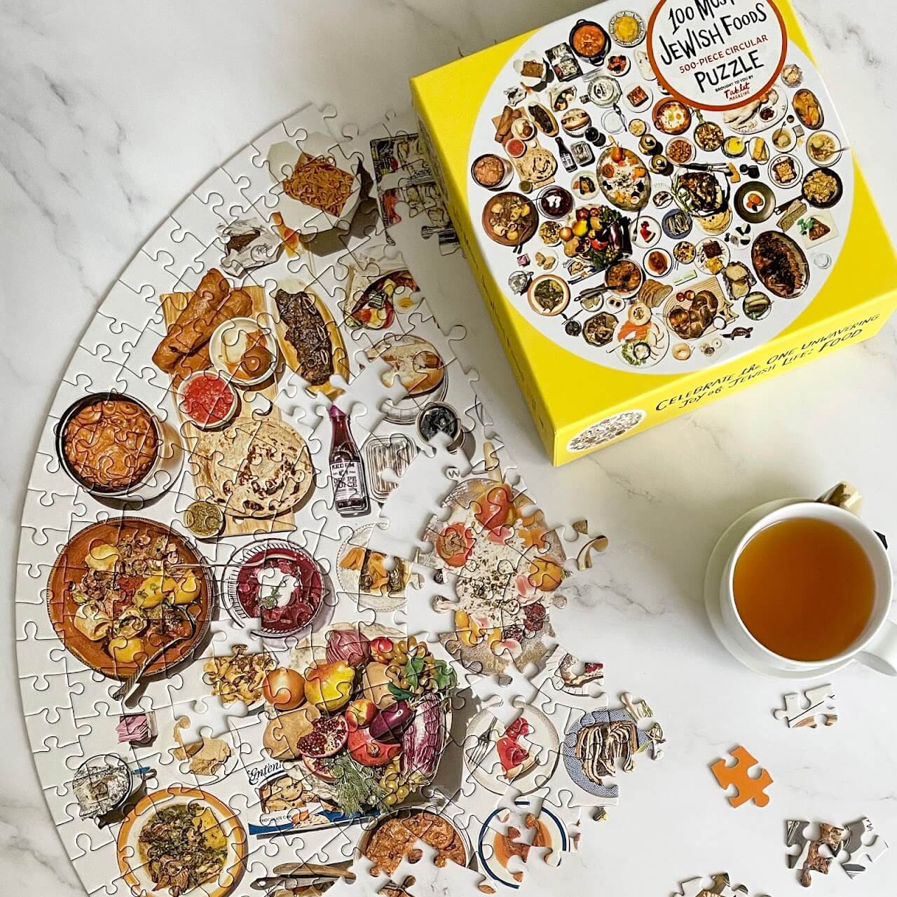 Artisan Puzzles The 100 Most Jewish Foods: 500-Piece Circular Puzzle