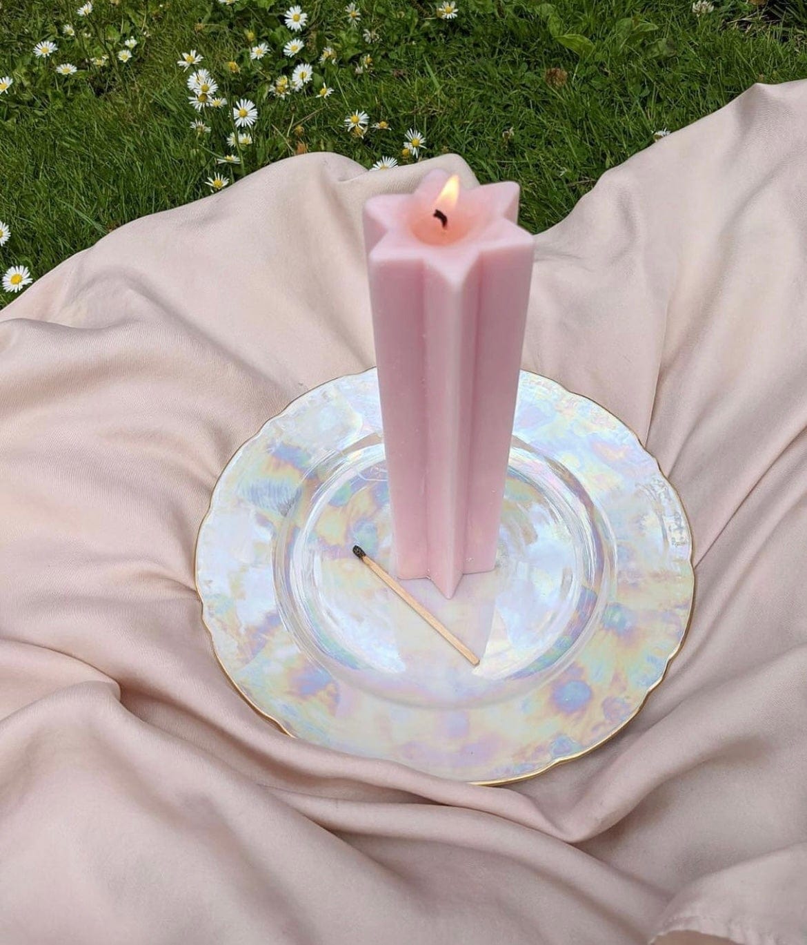 Esh Candles Star of David Pillar Candle - Pink or Yellow