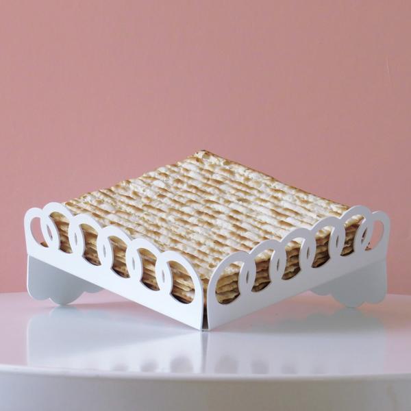 Studio Armadillo Matzah Plate Elevated Ring Matzah Tray/ Fruit Tray