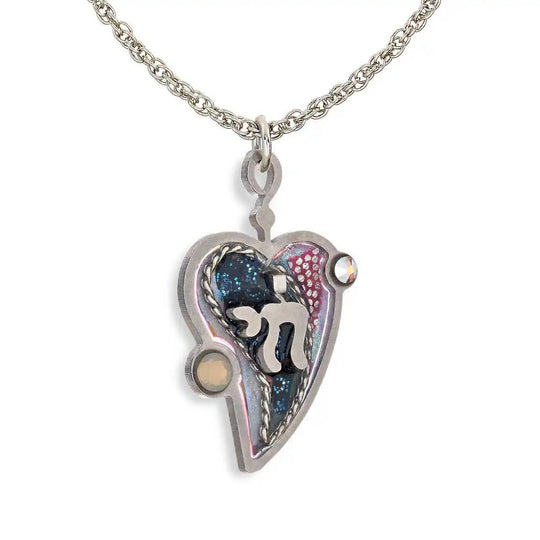 Full Heart Chai Necklace in Midnight by Seeka