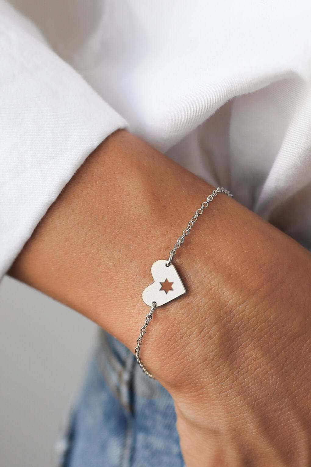 Heart on sale bracelets silver