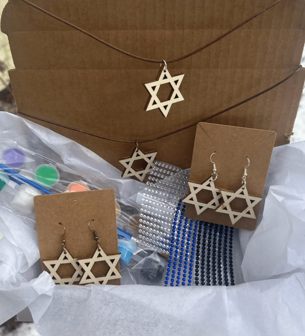 Eclectic Judaica Necklaces Paint Your Own Star of David Necklaces and Earrings Kit - Set of 2 Each