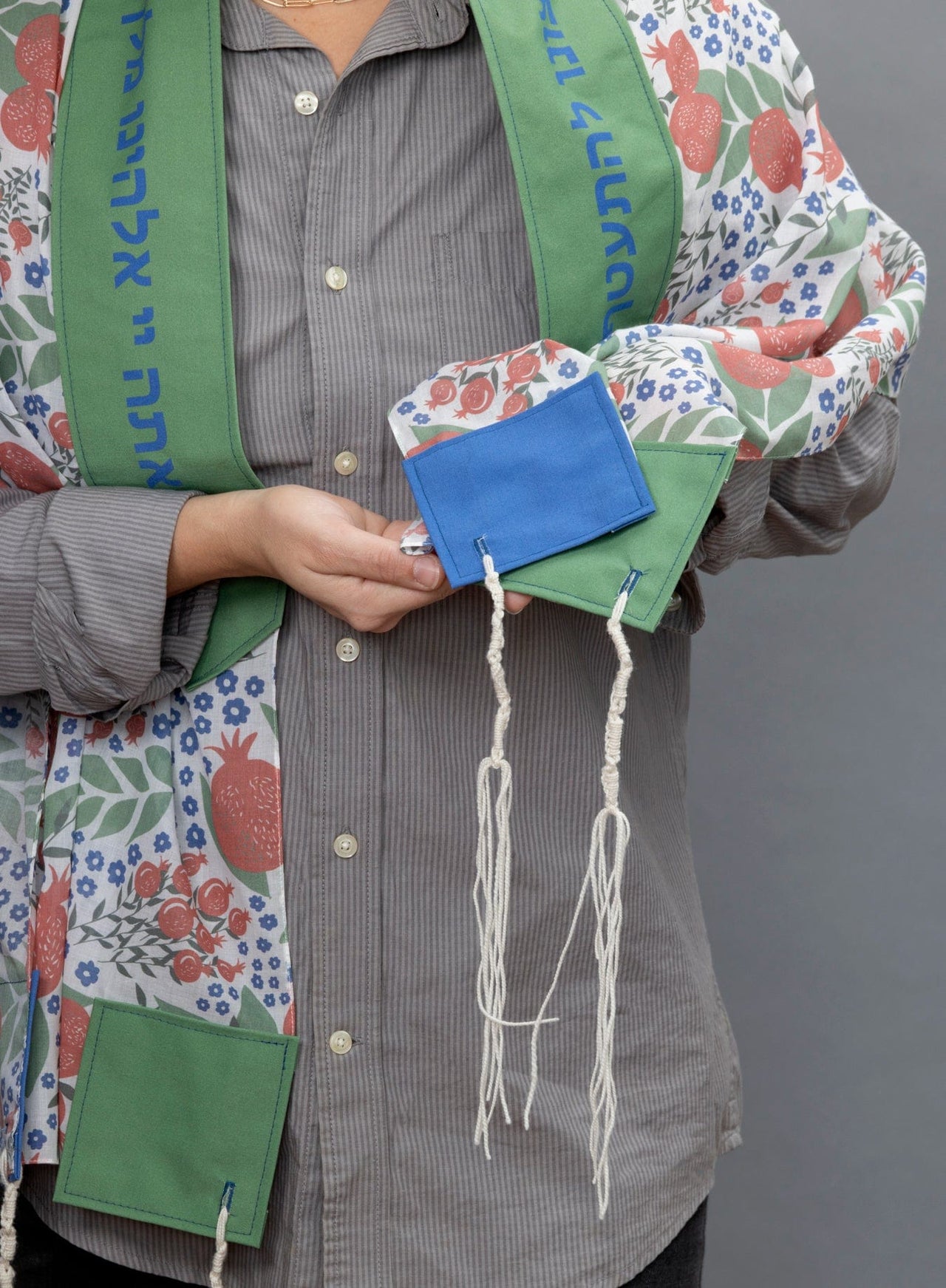 Elly Bovarnick Studios - Blue, Red and Green Pomegranates Cotton Tallit - ModernTribe