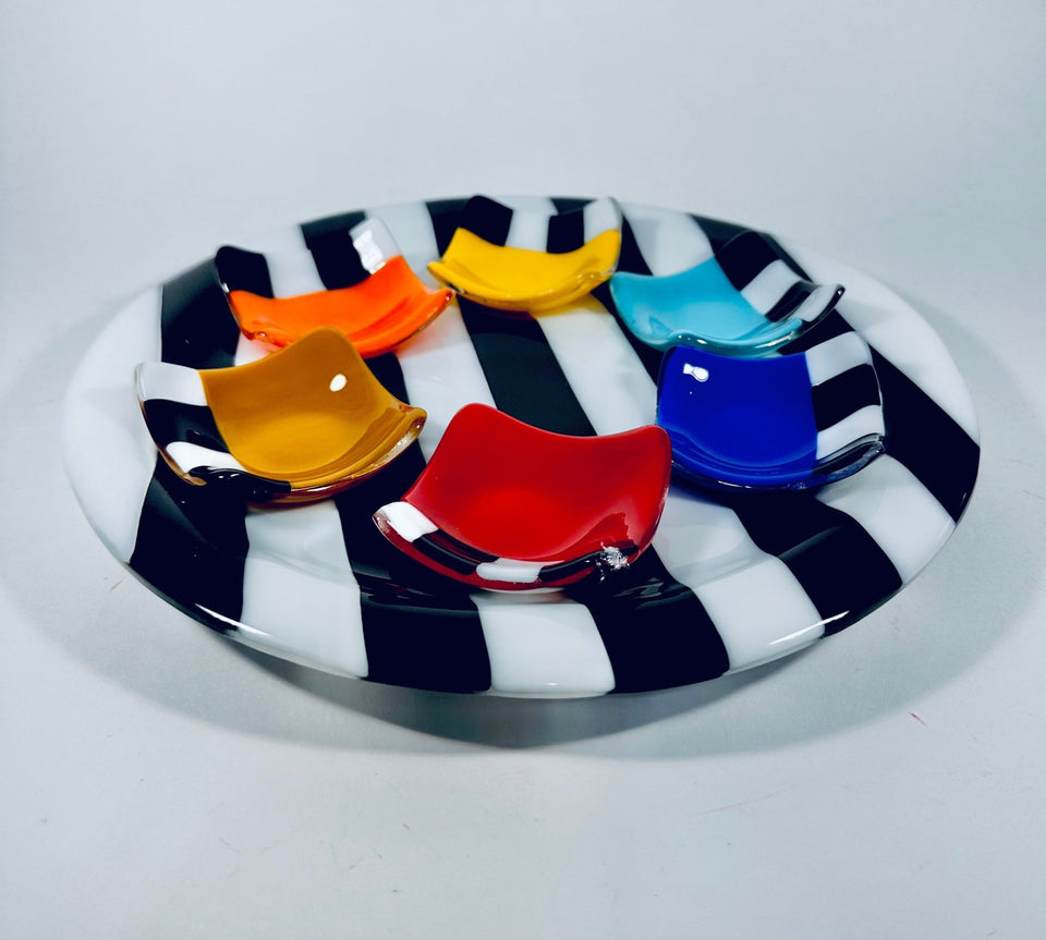 Jacki Cohen Glass Art Designs - Bold Stripe Seder Plate by Jacki Cohen - ModernTribe