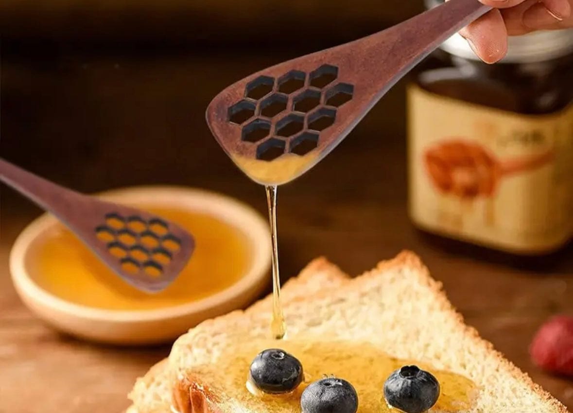 Lucy Nilan Studios - Handmade Classic Honey Pot with Dipper - ModernTribe