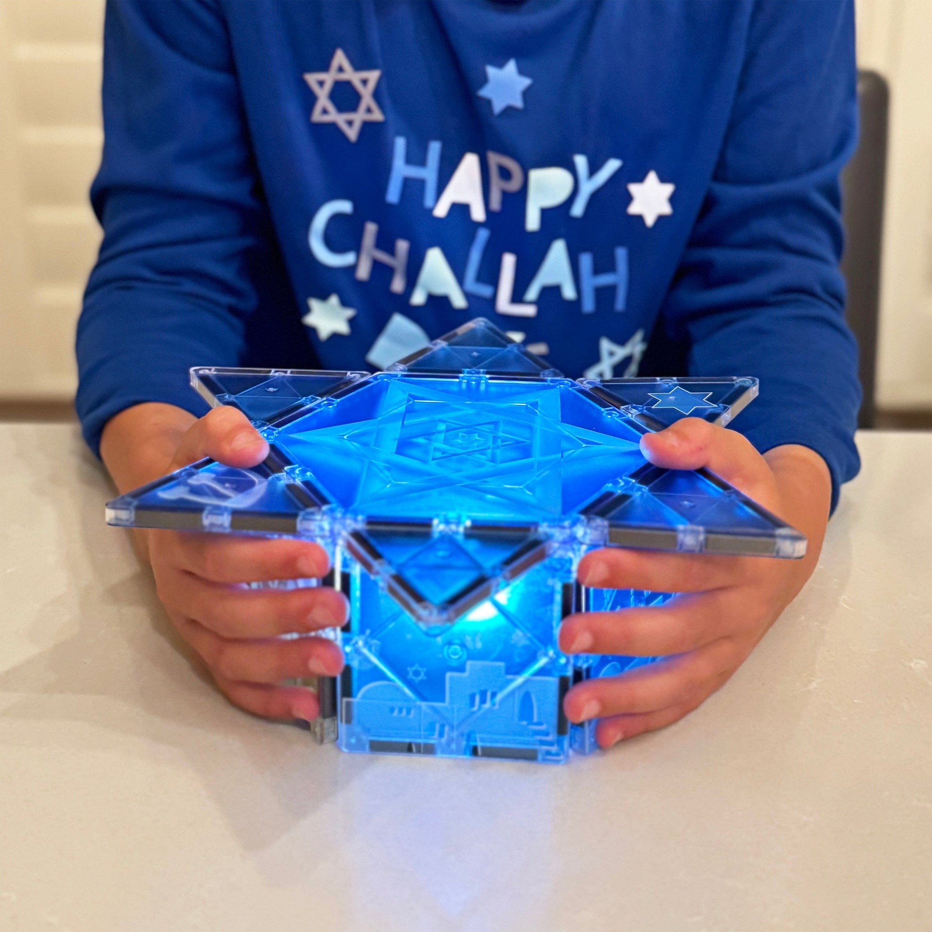 CreateOn Toys Hanukkah Magnetic Tiles Starter Set