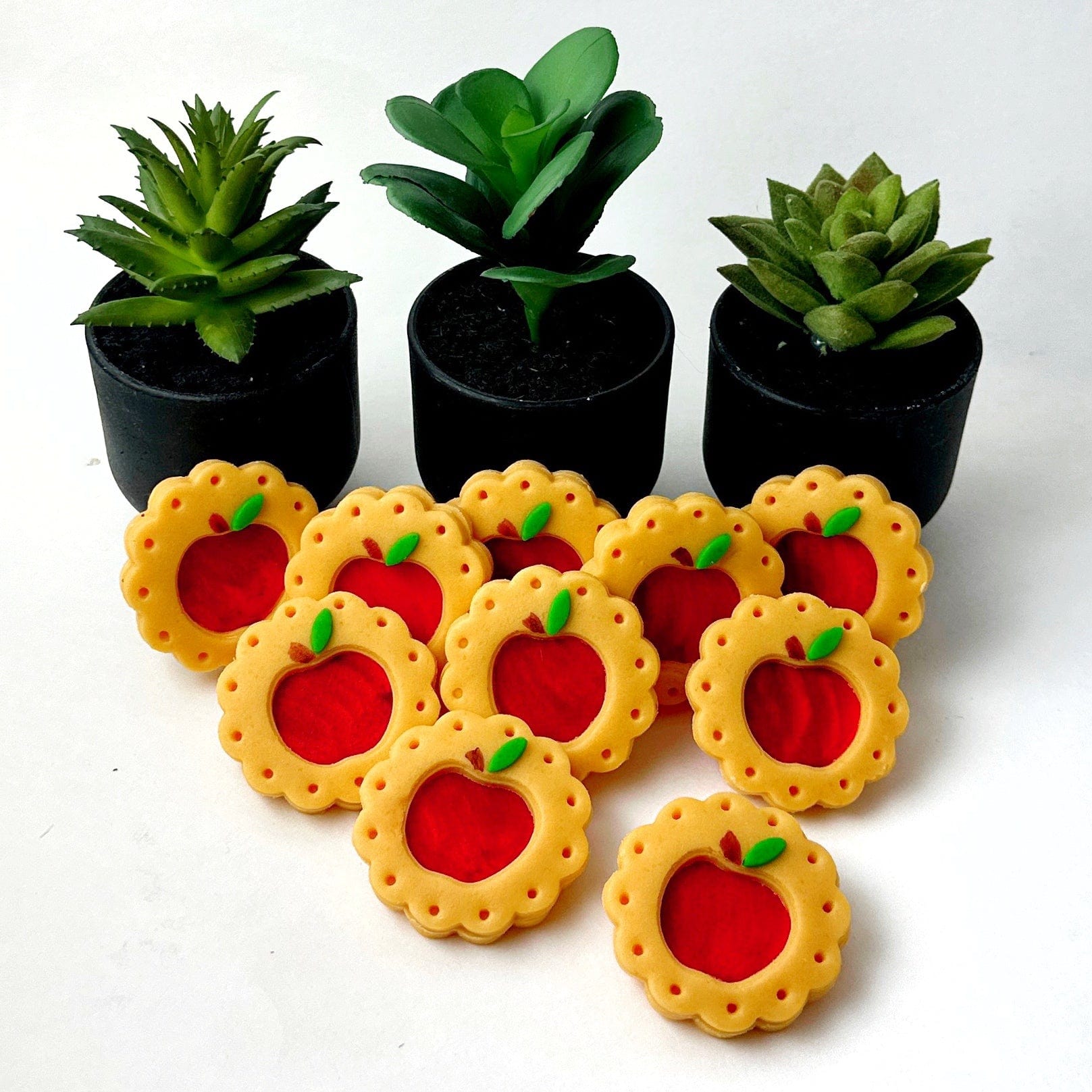 Marzipops Food Rosh Hashanah Linzer Apples