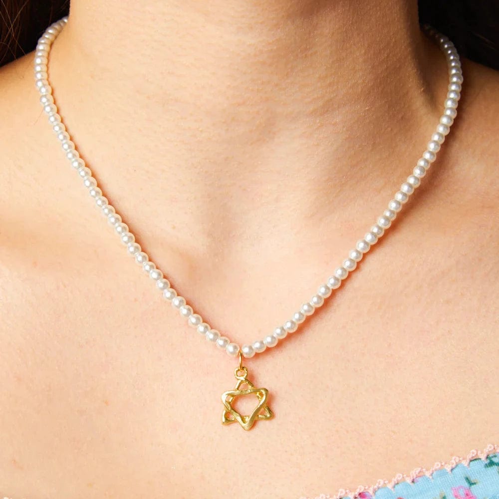 Susan Alexandra Necklaces Pearl/18" Star of David Prayer Necklace by Susan Alexandra - Pearl