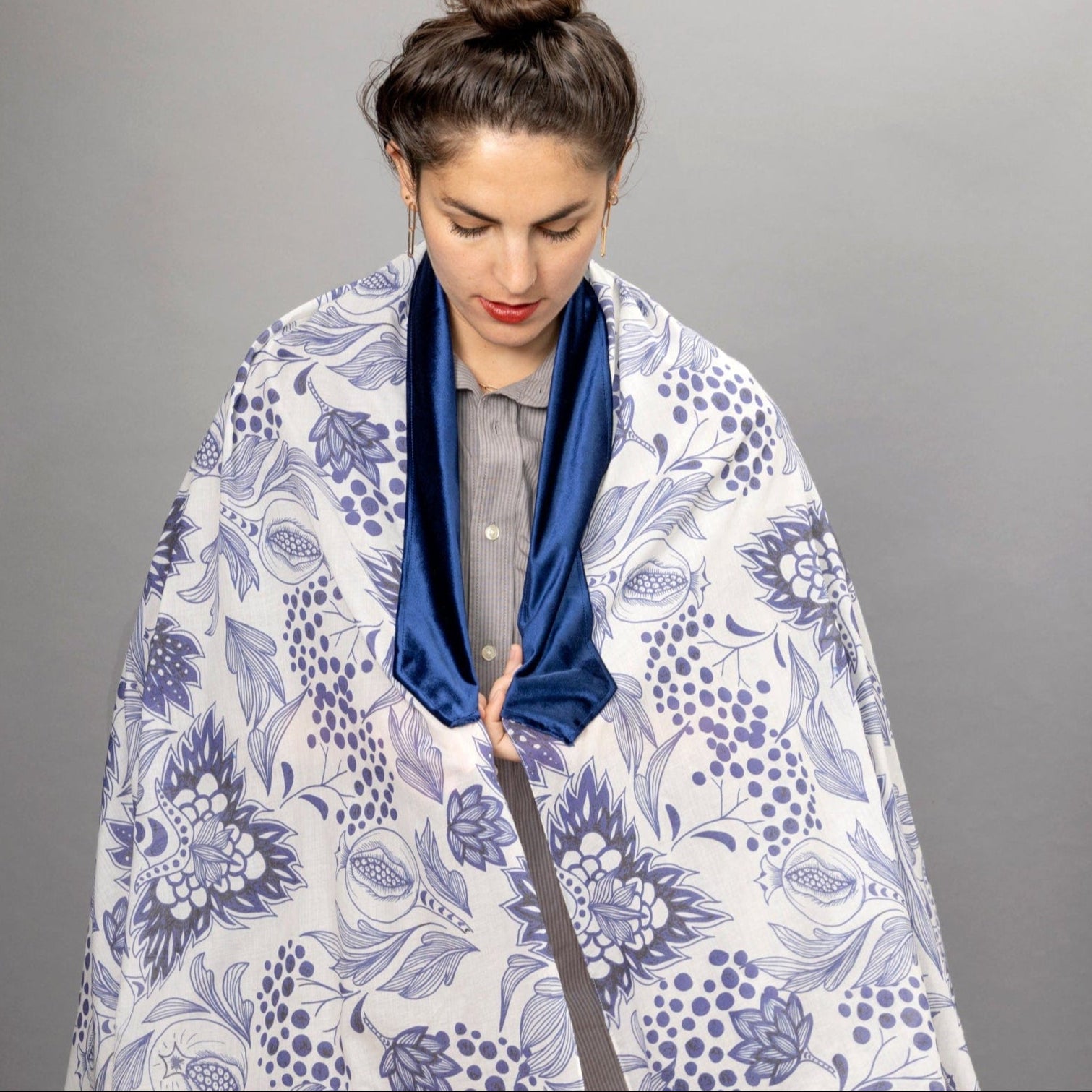 Elly Bovarnick Studios Tallises Navy Blue Pomegranates with Cotton Velvet Tallit