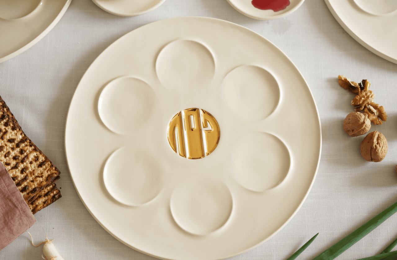 Yahalomis - Handmade Modern Ceramic Seder Plate - 24k Gold - ModernTribe