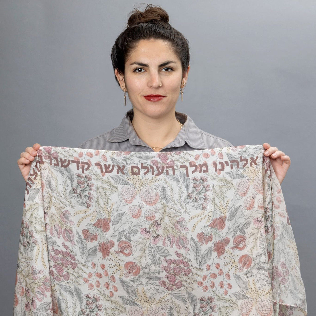Elly Bovarnick Studios Tallises Brown Watercolor Pomegranate Pattern Tallit - Choice of Brown or Peach Letters