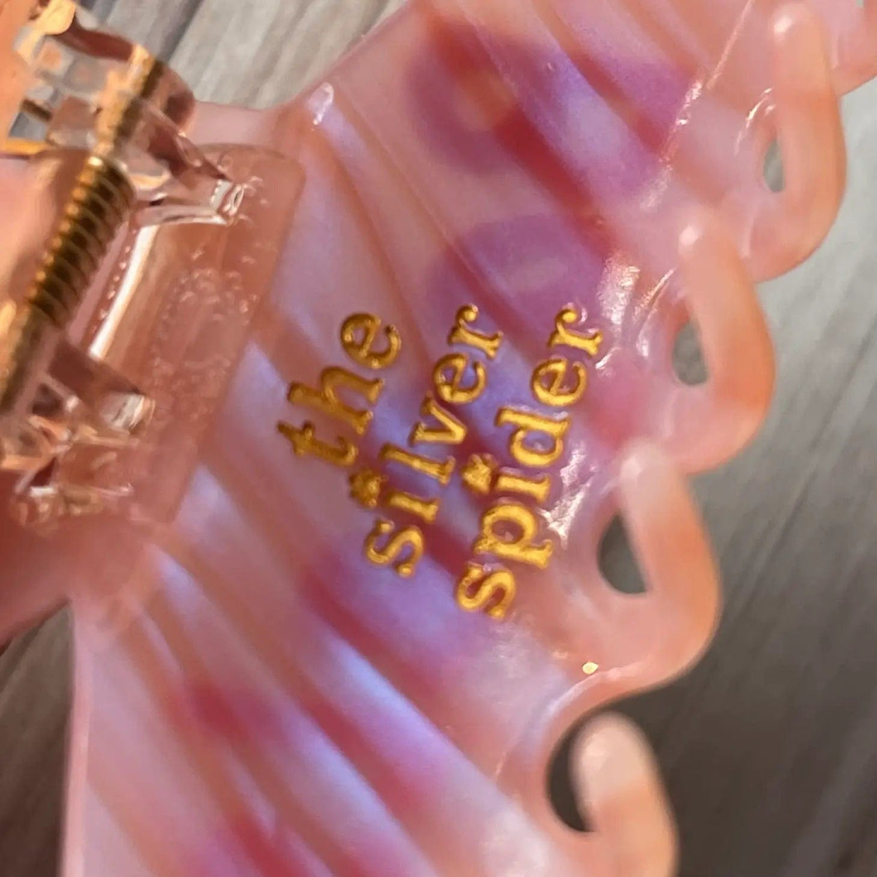 The Silver Spider - Rhinestone Bagels Hairclip - Pink - ModernTribe