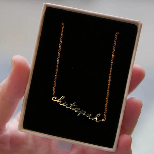 Chutzpah Script Necklace - Gold