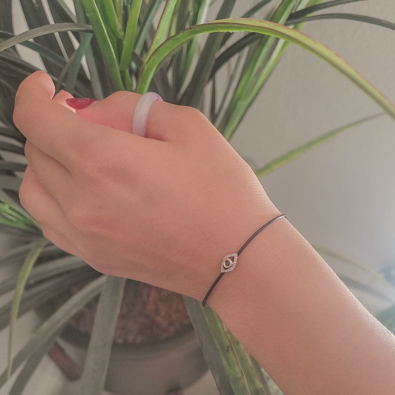 Alef Bet - Protection Bracelet with Diamond Evil Eye - Red or Black - ModernTribe