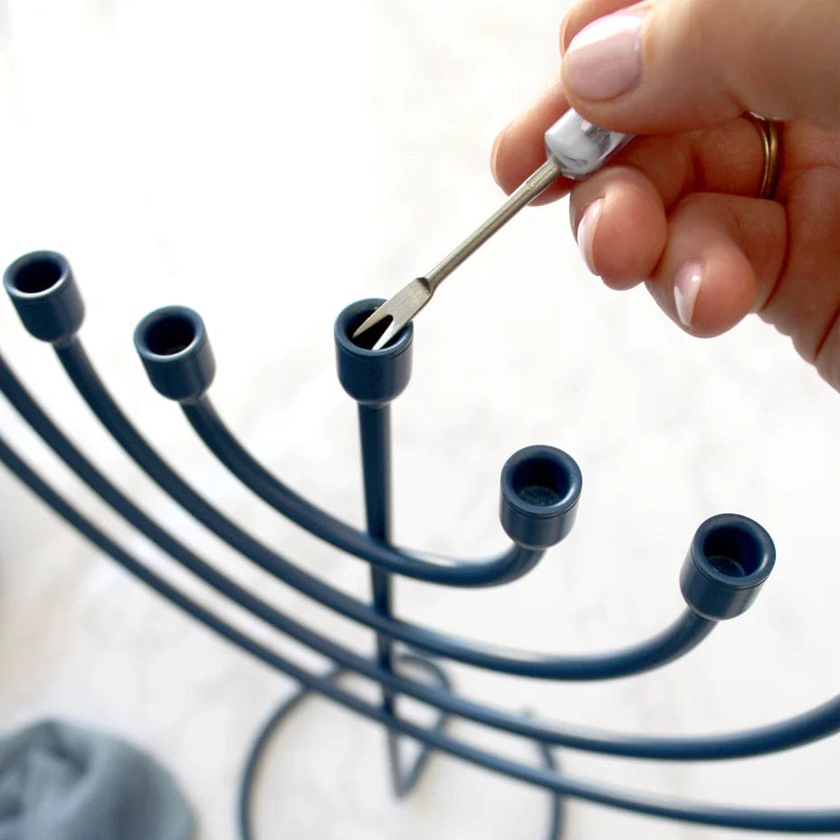Modern Mitzvah - The Ezzie Menorah Pick - ModernTribe