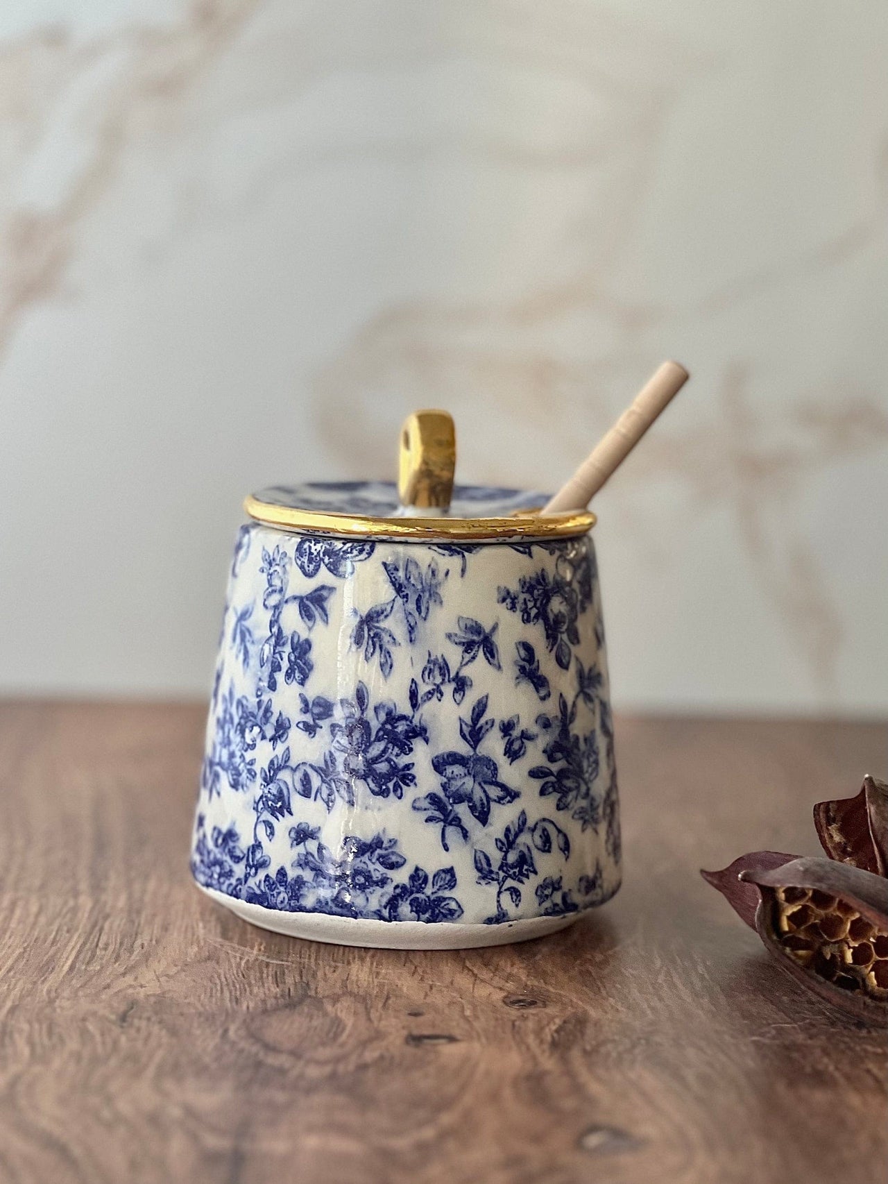 Claylicious - Ceramic Floral Honey Jar with Wooden Dipper - ModernTribe