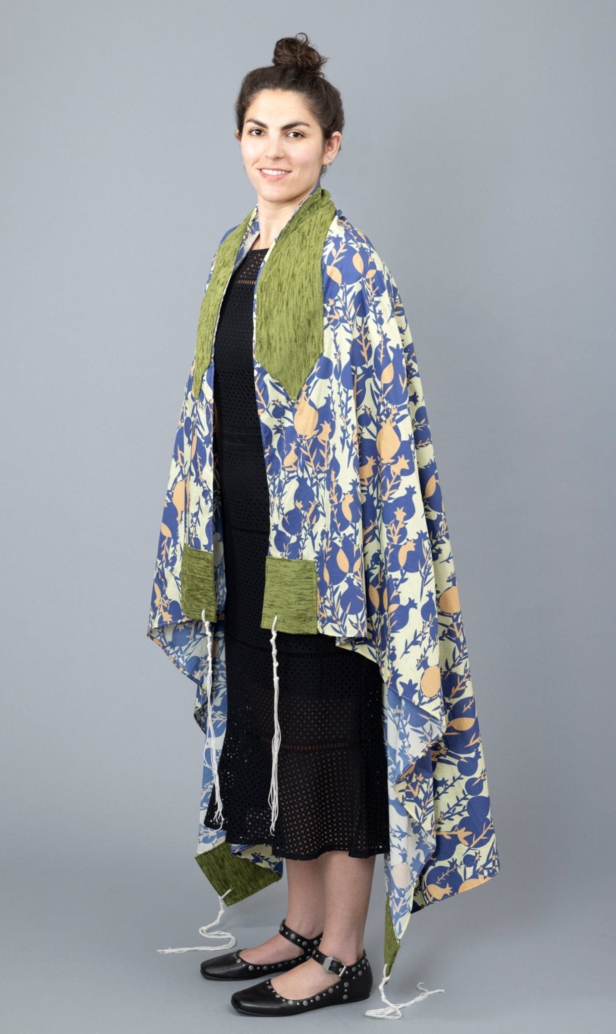 Elly Bovarnick Studios - Blue Pomegranates with Green Cotton Tallit - ModernTribe