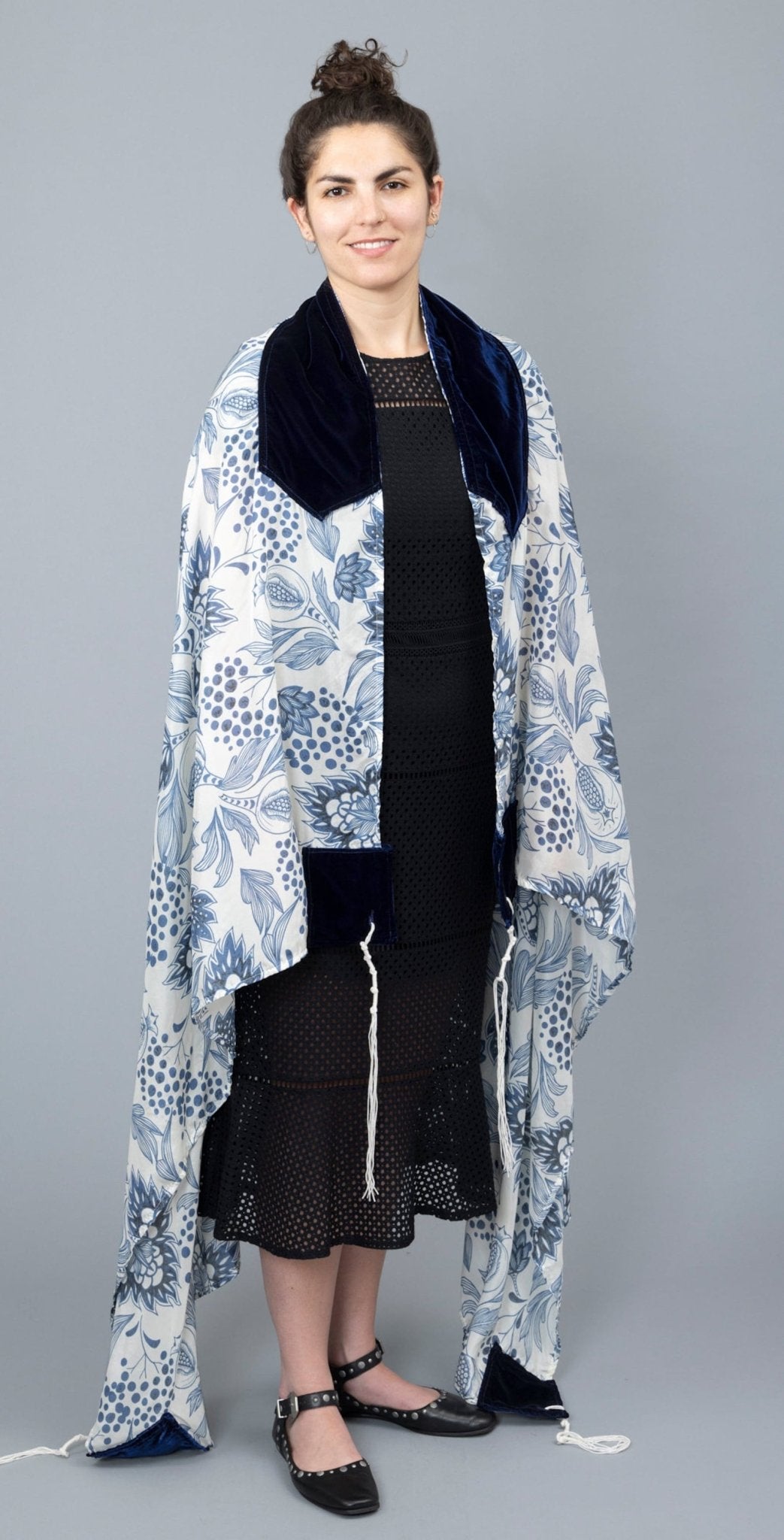 Elly Bovarnick Studios - Blue and White Pomegranate Silk Habotai Tallit - ModernTribe