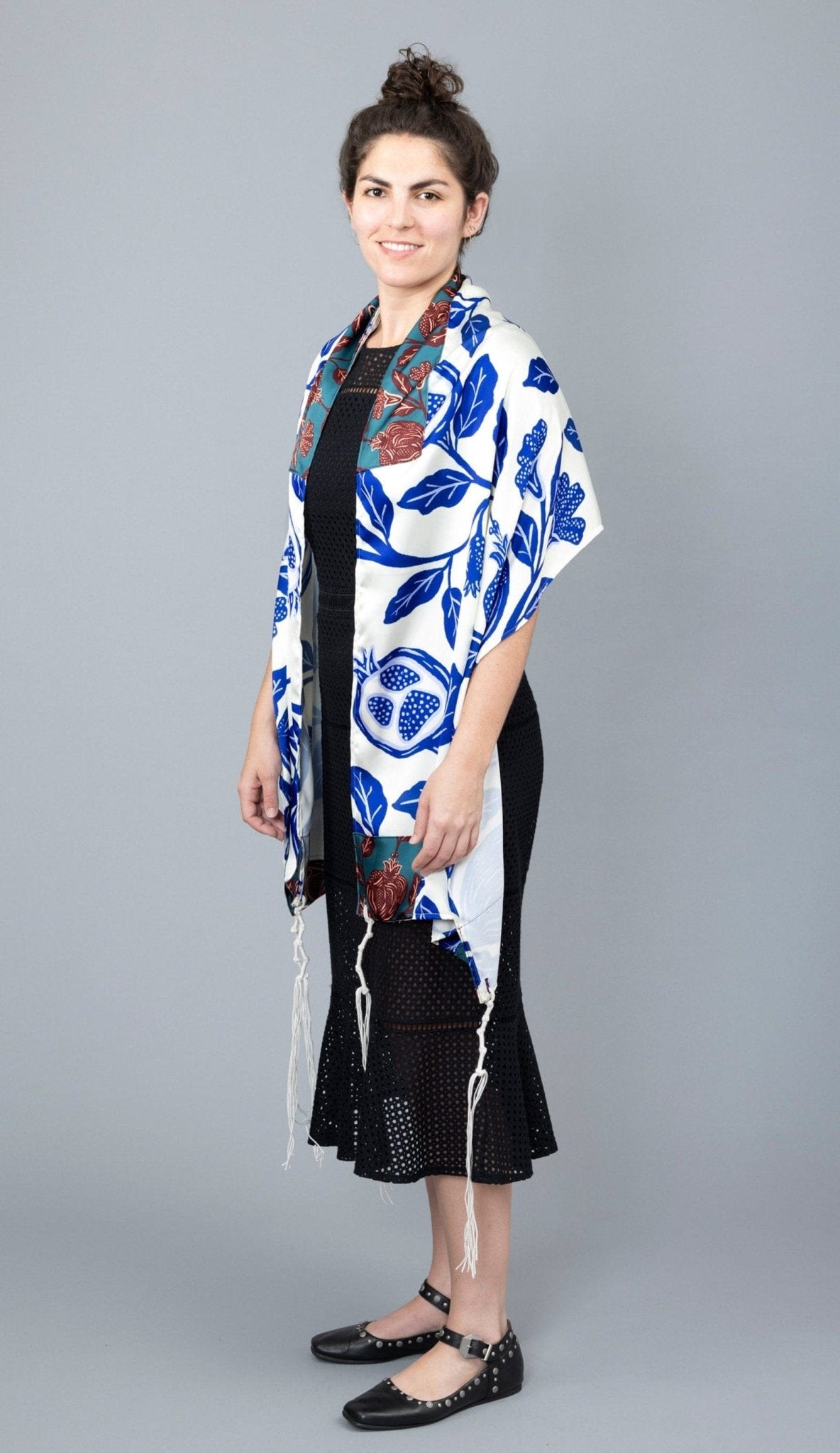 Elly Bovarnick Studios - Blue and White Pomegranate Satin Tallit - ModernTribe