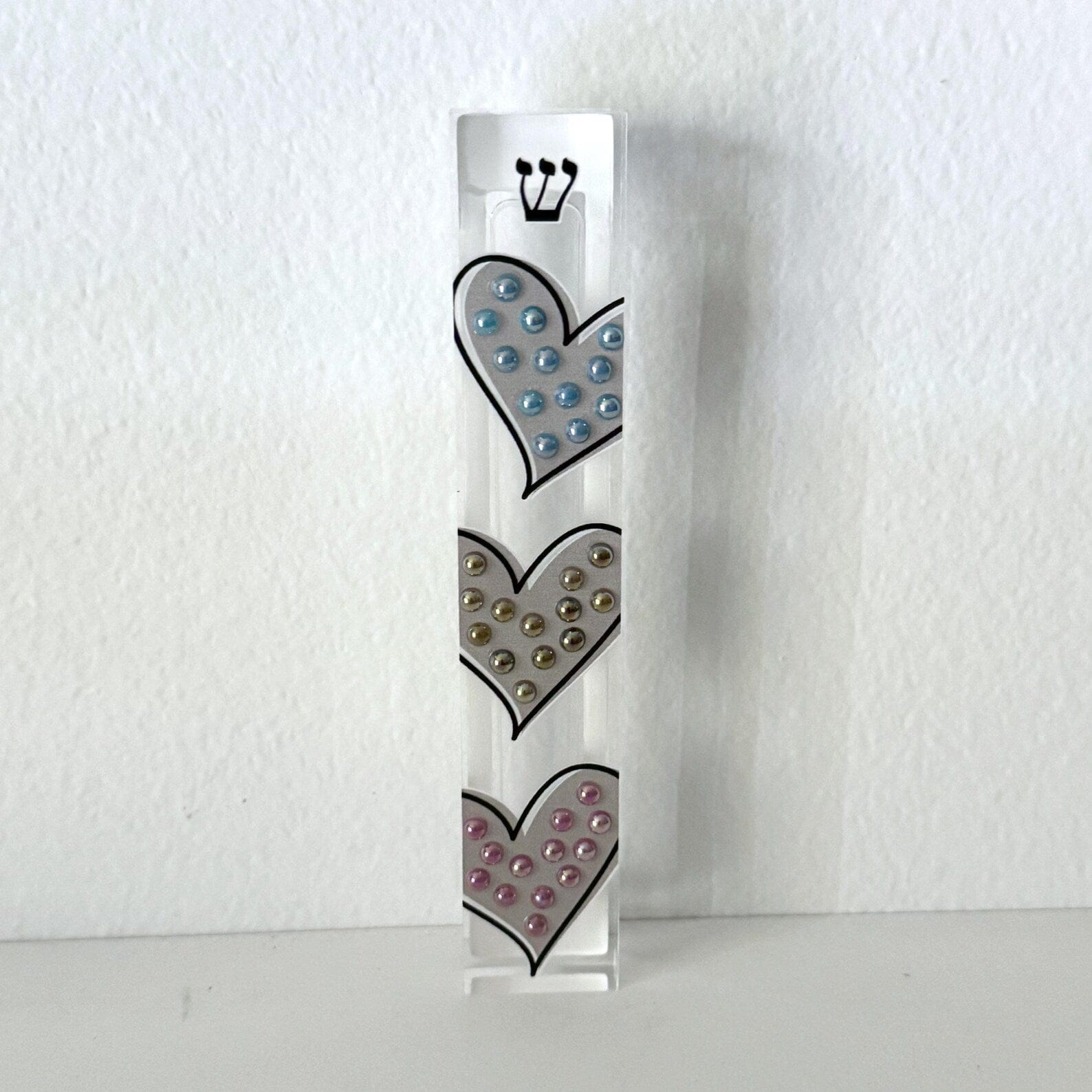 Florida-Funshine Mezuzahs Hearts Mezuzah - Embellished Acrylic Mezuzah with colored pearls - Judaica Gift - Beaded Mezuzah - Girl Room Mezuzah