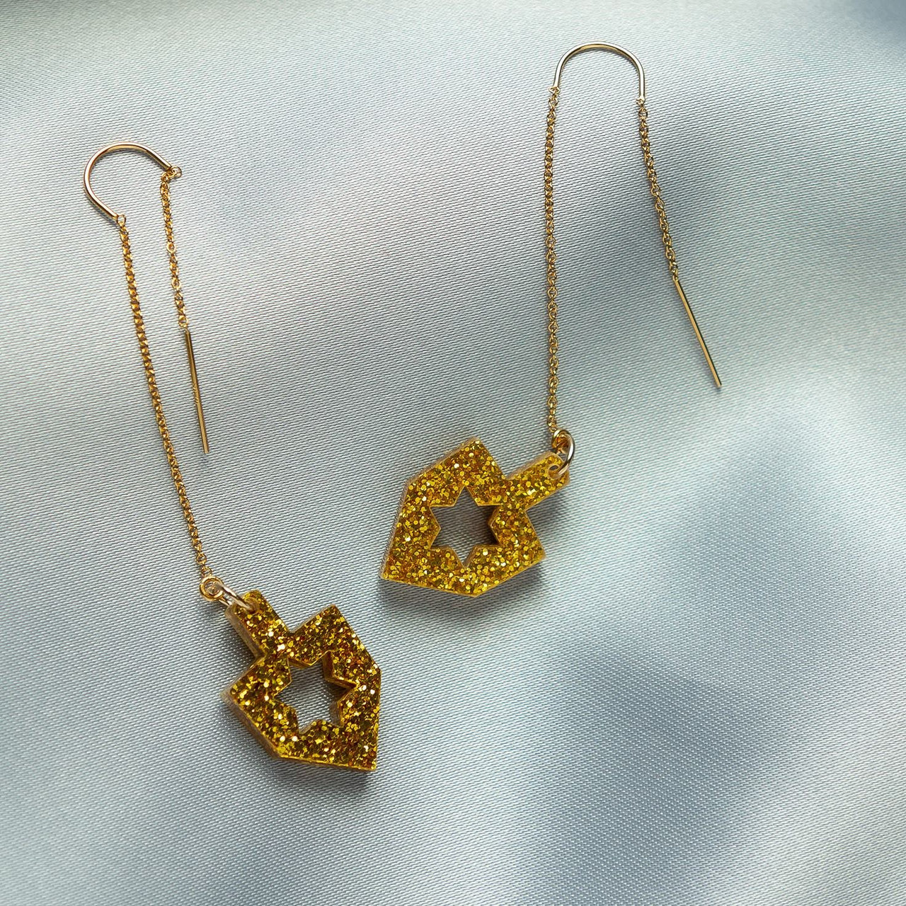 Ariel Tidhar - Dreidel Threader Earrings - Gold Glitter - ModernTribe