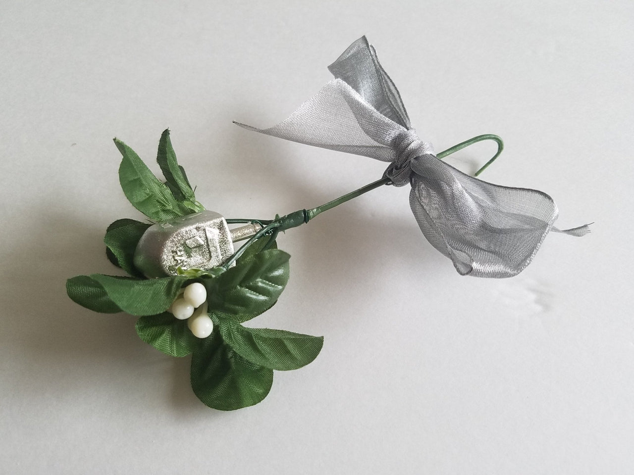 InterfaithLiving - Chrismukkah Dreidel Mistletoe - ModernTribe