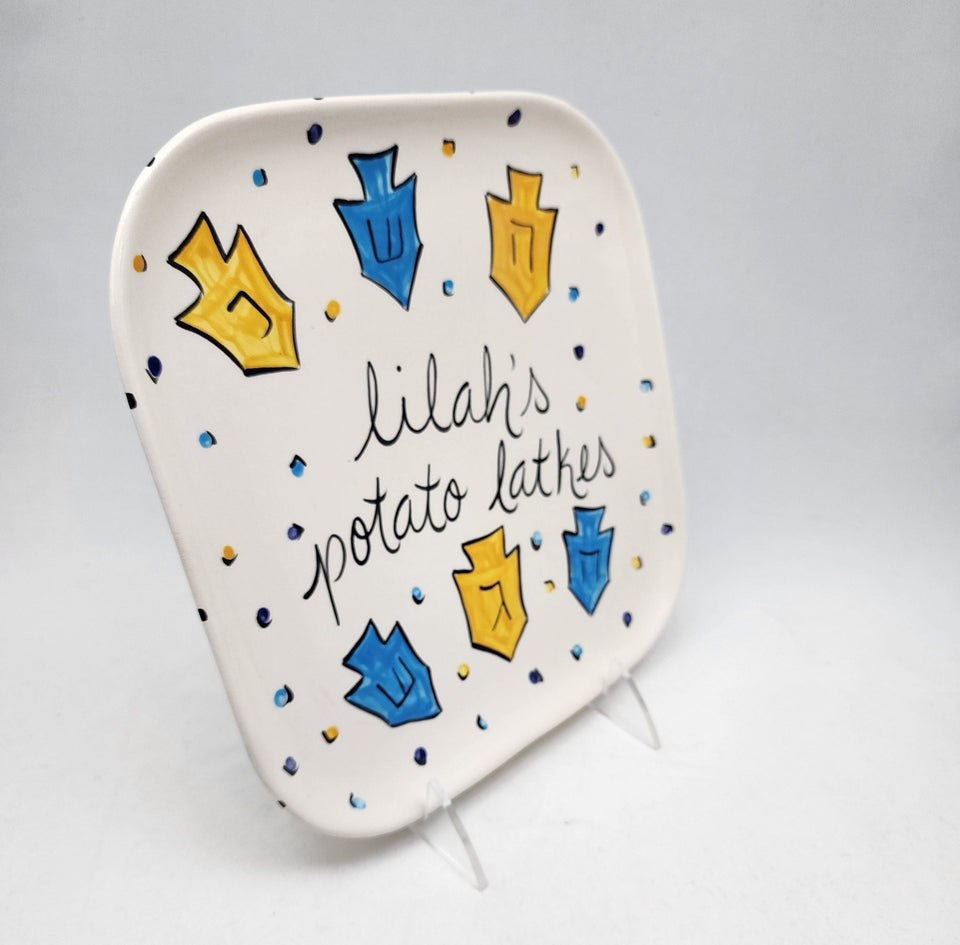 Suzaluna - Personalized Potato Latkes Hanukkah Plate With First Name - ModernTribe