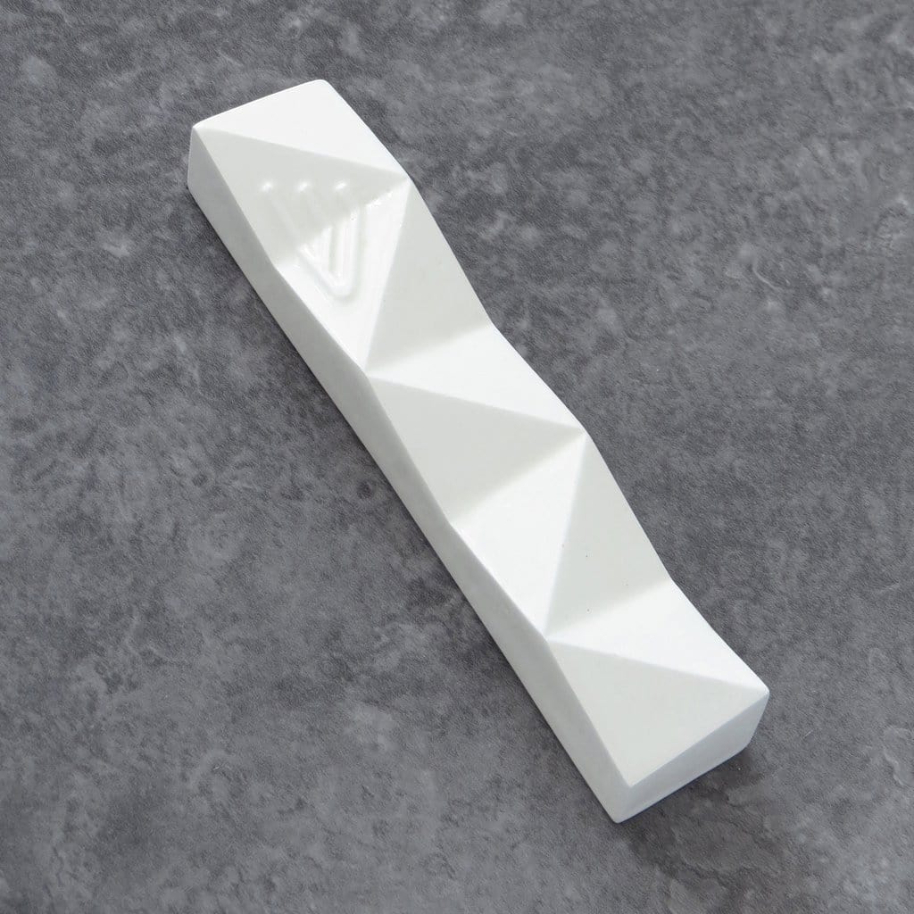 Studio Armadillo - White Bold Shin Studio Armadillo Mezuzah - ModernTribe