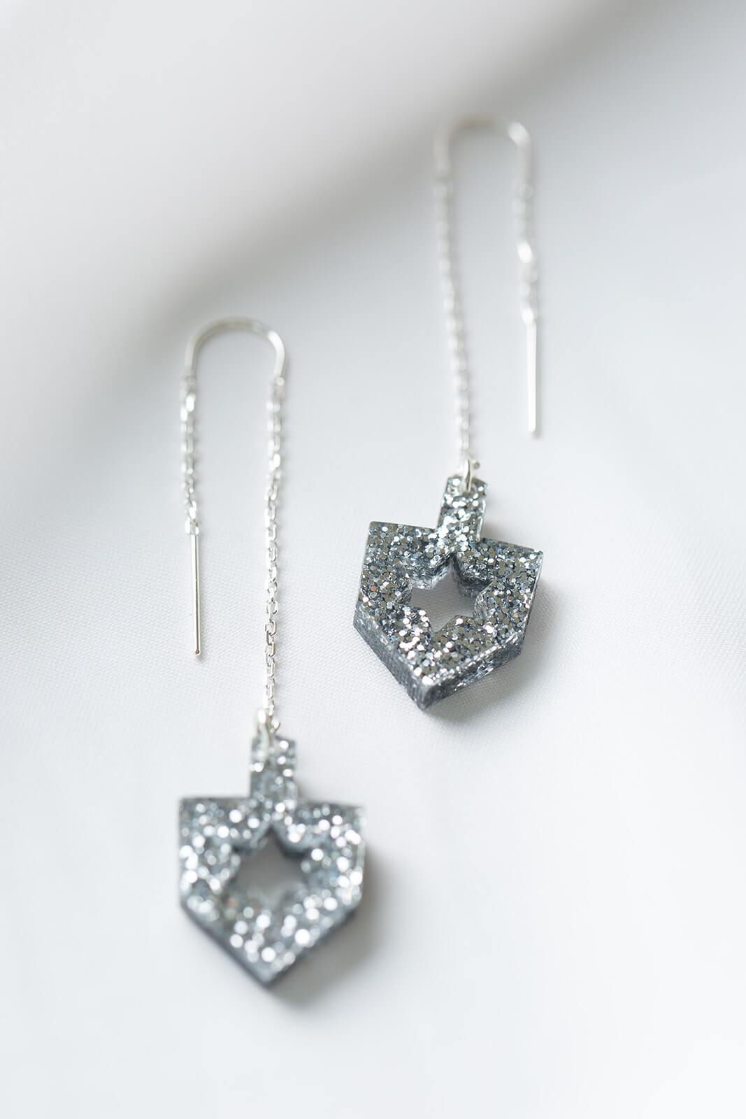 Ariel Tidhar - Dreidel Threader Earrings - Silver Glitter - ModernTribe