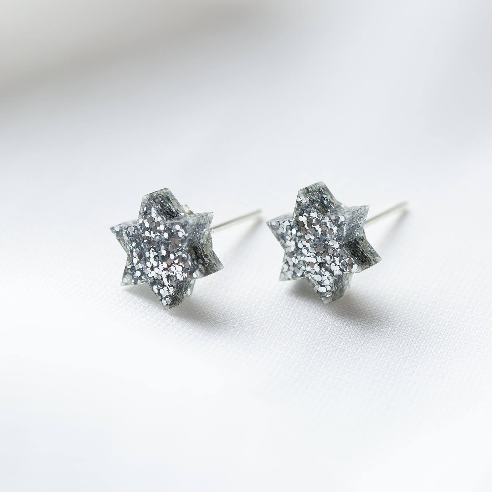 Ariel Tidhar Earrings Silver Mini Magen Studs - Silver Glitter