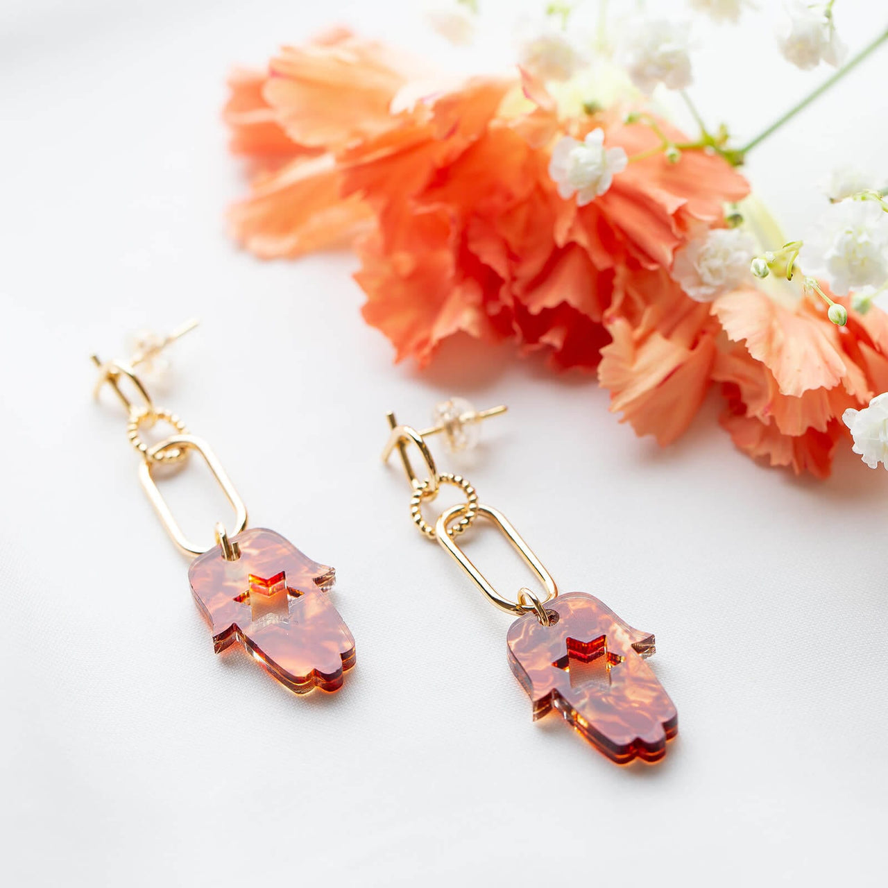 Ariel Tidhar - Tortoise and Gold Paper Clip Hamsa Earrings - ModernTribe