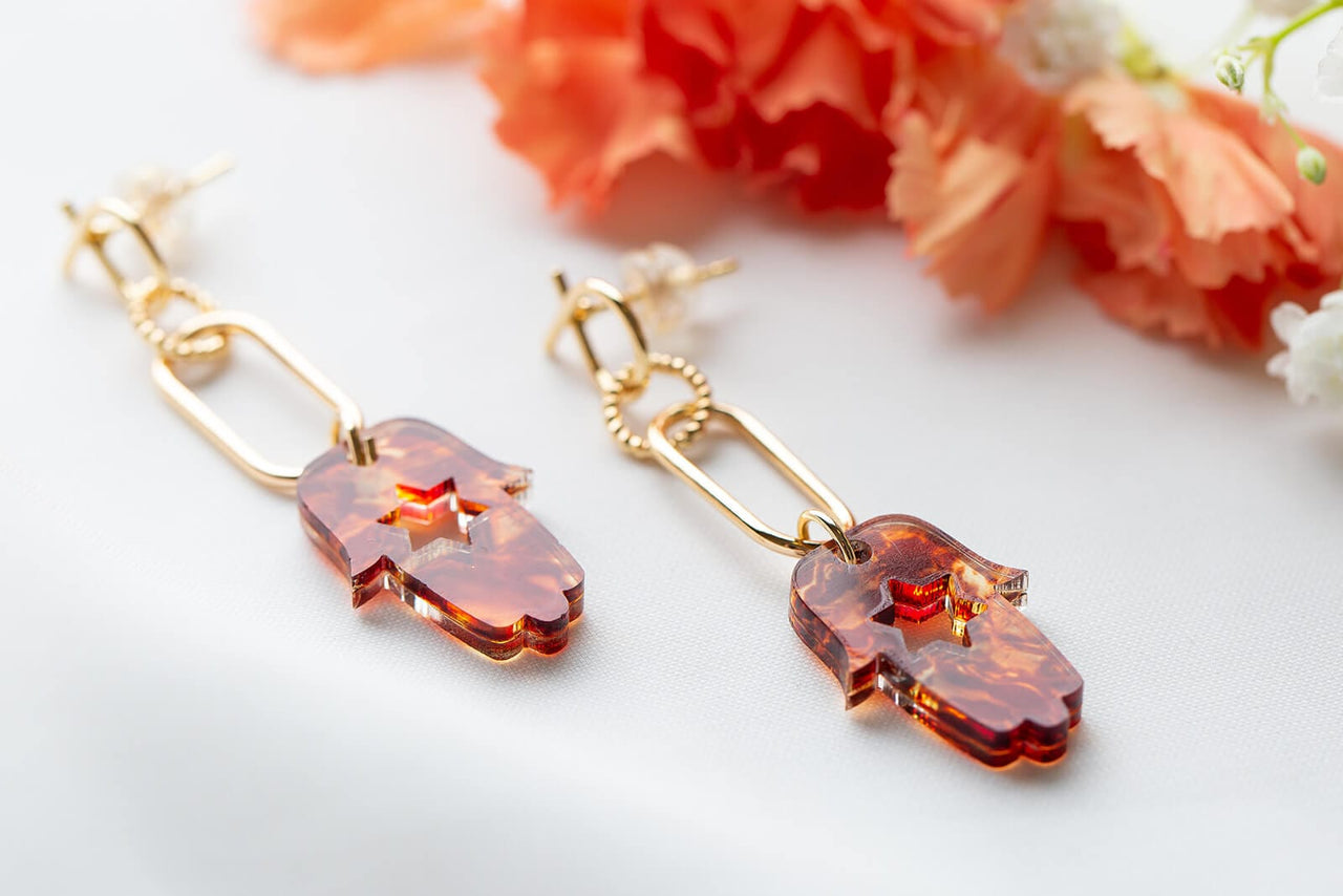 Ariel Tidhar - Tortoise and Gold Paper Clip Hamsa Earrings - ModernTribe