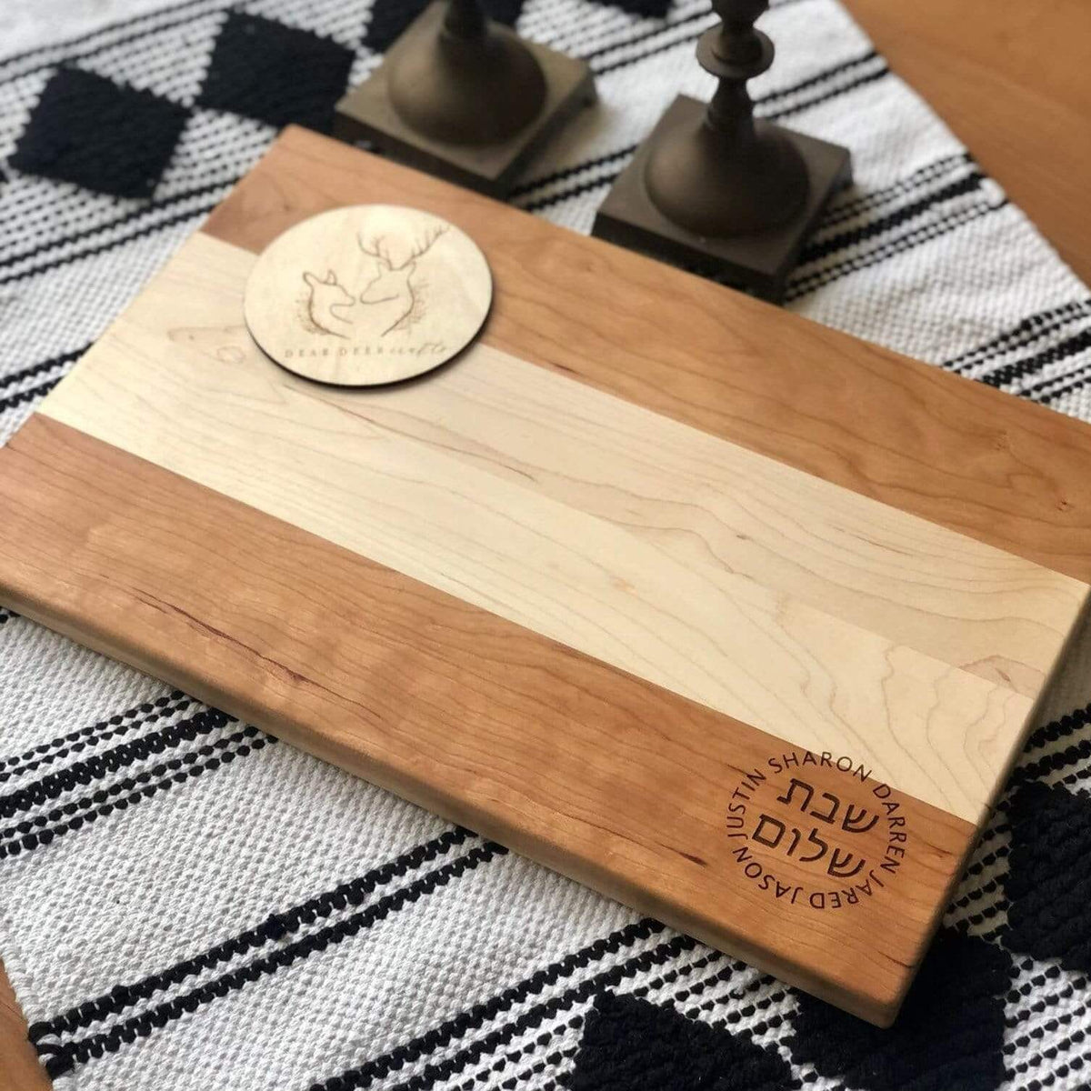 Dear Deer Crafts - Personalized Shabbat Shalom Round Wood Challah Board - Mixed Wood or Maple - ModernTribe