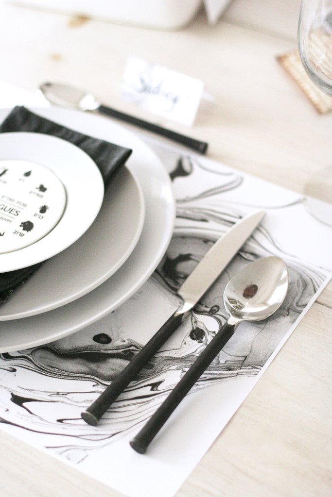 Chai and Home - Marble Passover Seder Set - ModernTribe