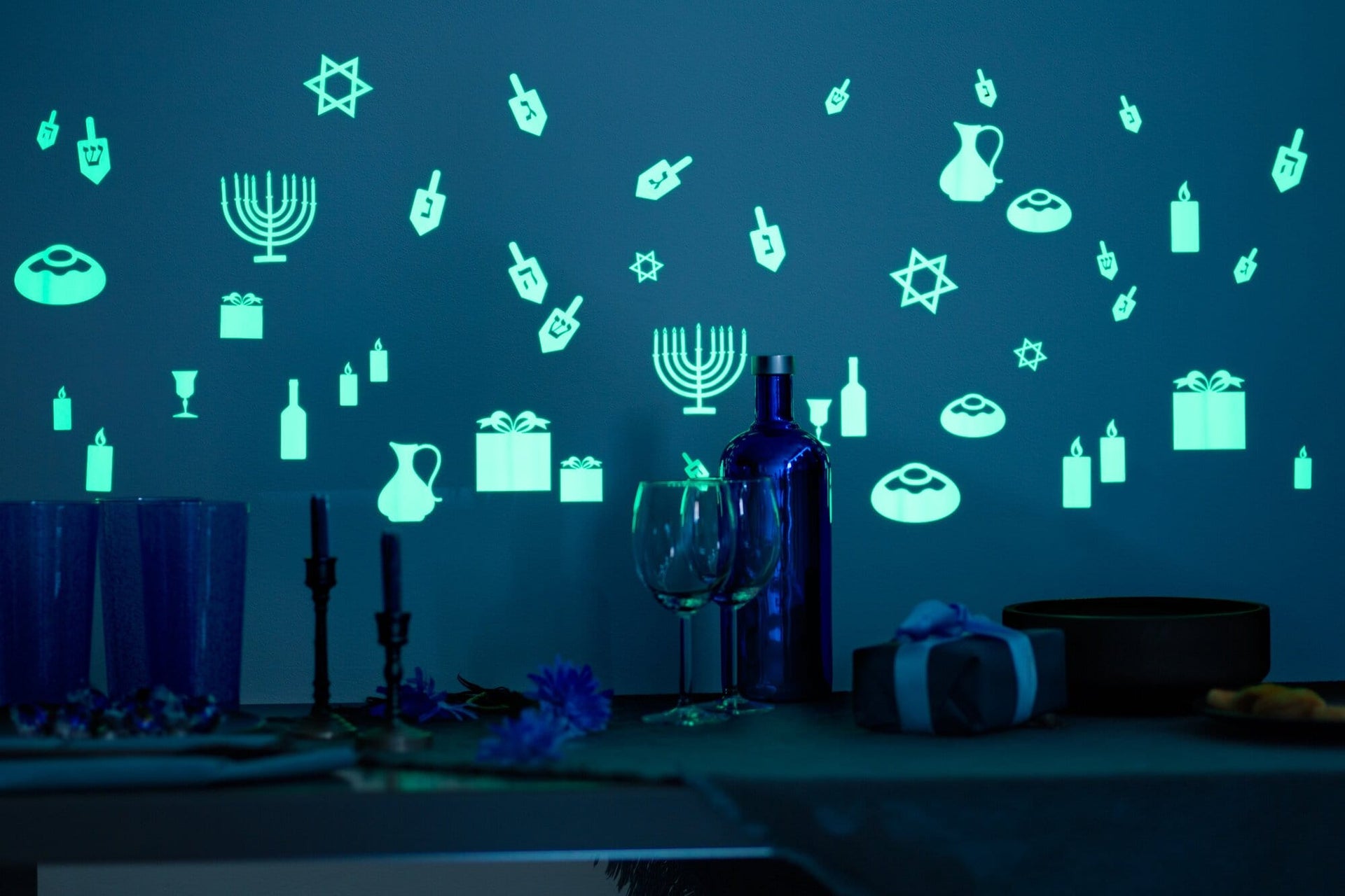 The KitCut Decorations Hanukkah Gloplay Decals - Set of 27