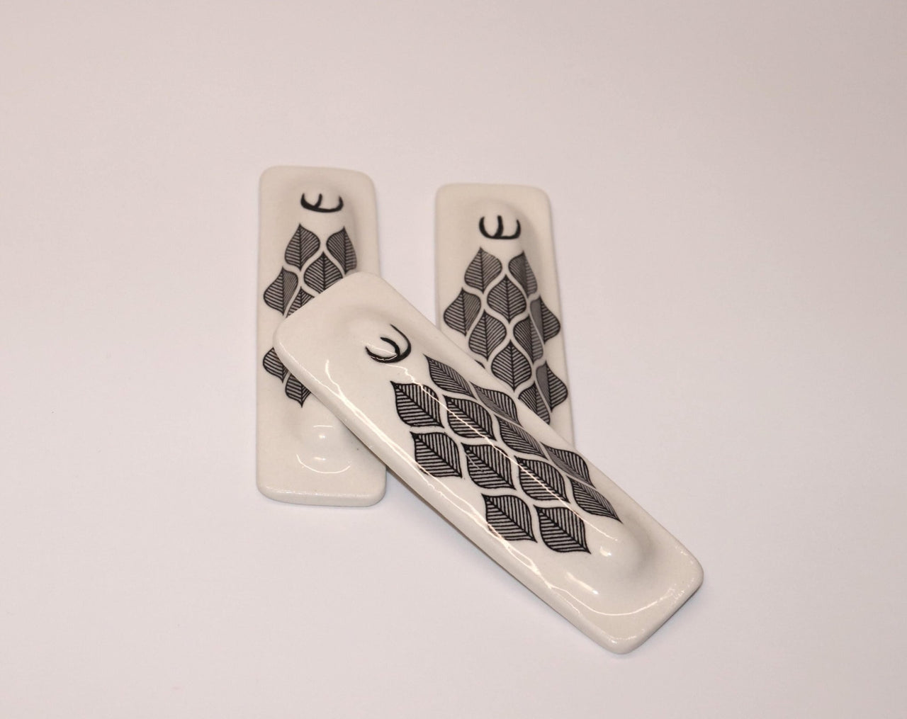 Lana Rayman Pottery - Modern Leaf Mezuzah - ModernTribe