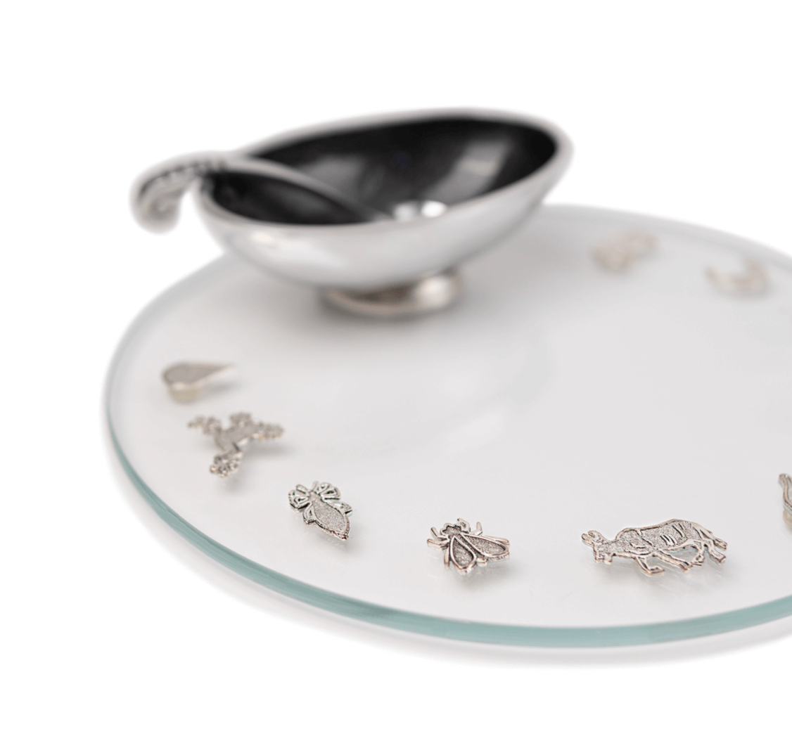 Quest - Ten Plagues Plate and Dish Set - ModernTribe