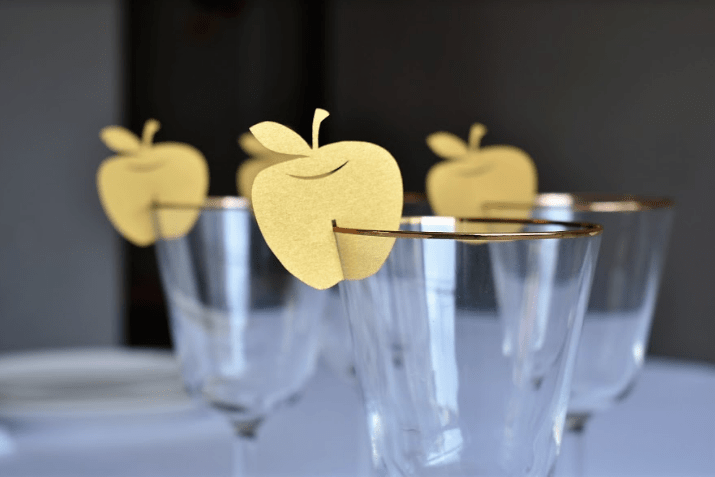 The KitCut - Apple Wine Glass Decorations - Set of 10 - ModernTribe