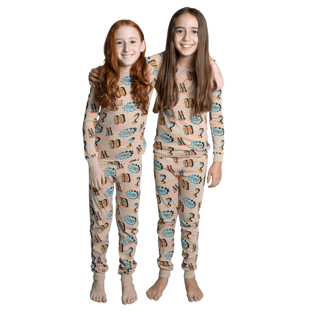 Teen Girls Long Sleeve Rainbow Paint Splatter Pajamas