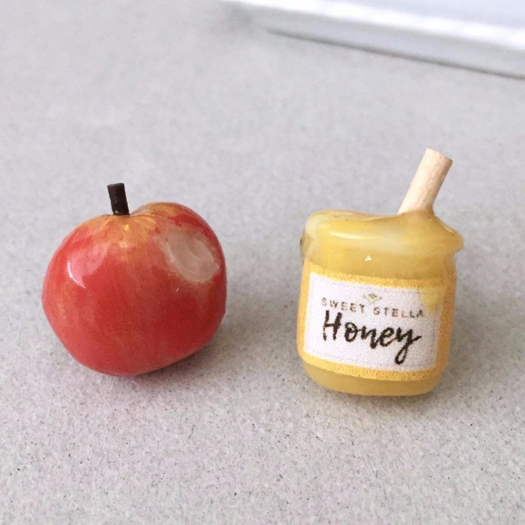 Sweet Stella - Apple and Honey Earrings - ModernTribe