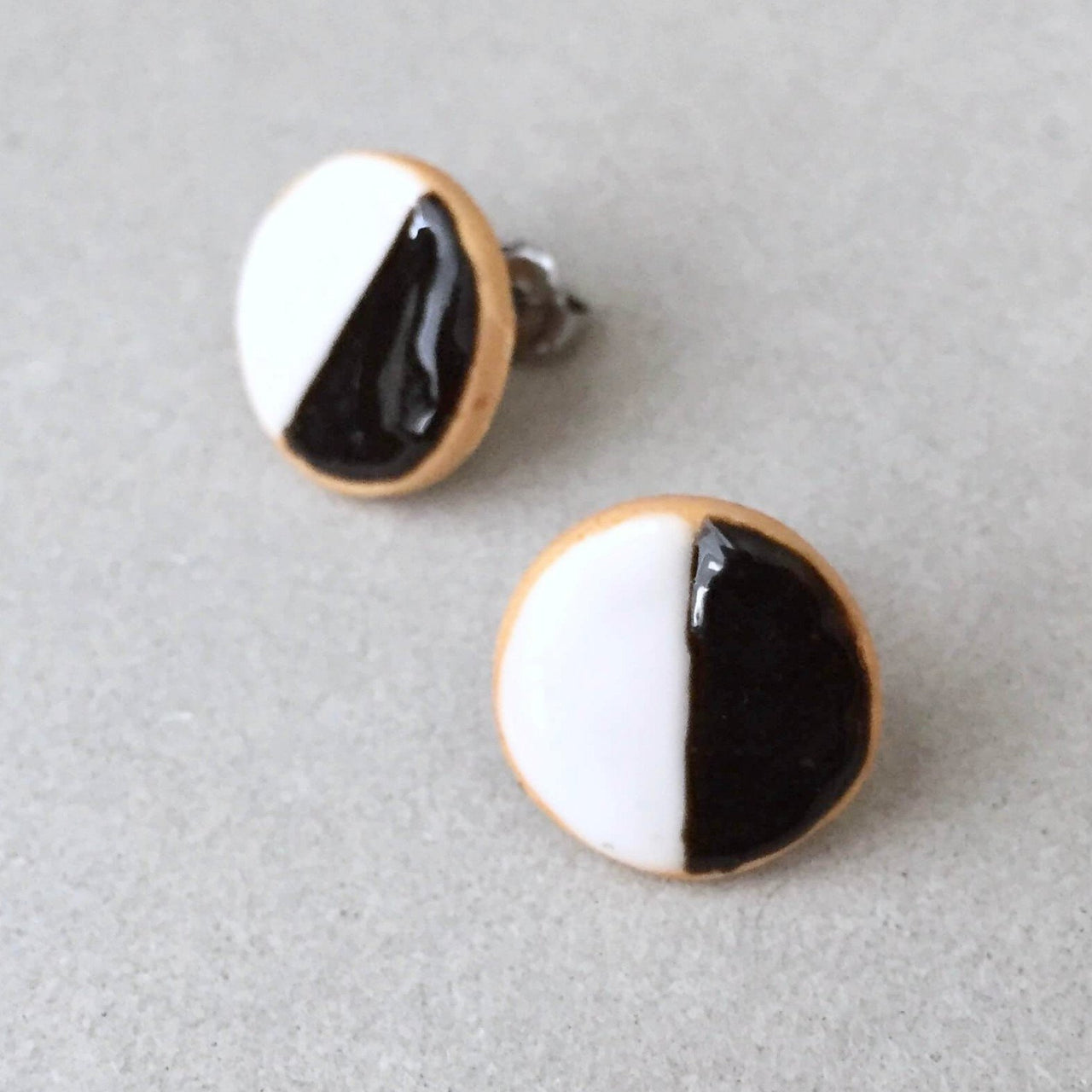 Sweet Stella - Black & White Cookie Stud Earrings - ModernTribe