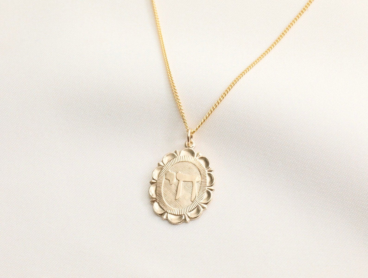 ModernTribe - Chai Gold Medallion Necklace - ModernTribe