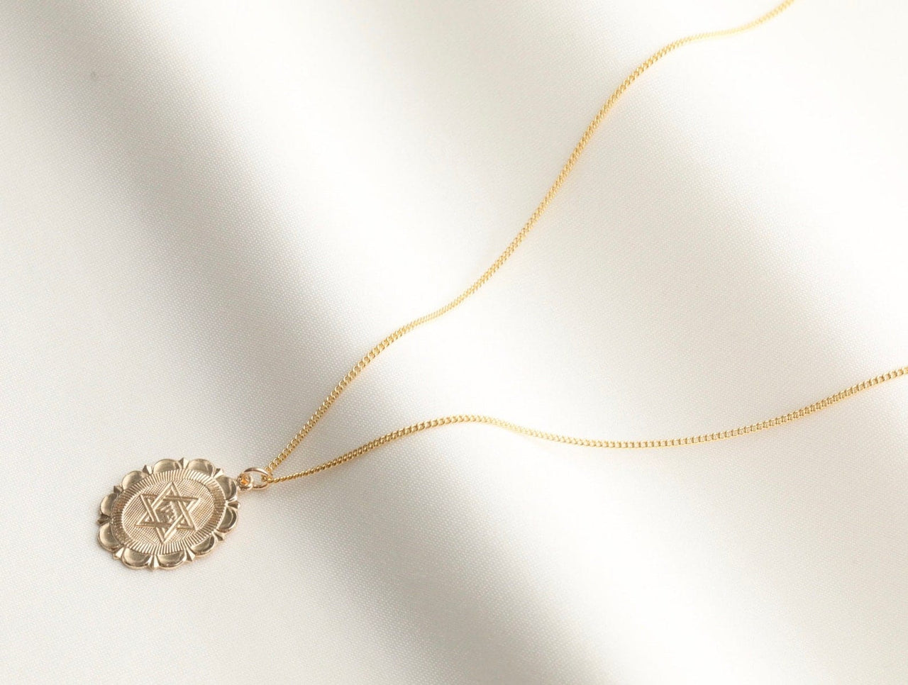 ModernTribe - Star of David Gold Medallion Necklace - ModernTribe