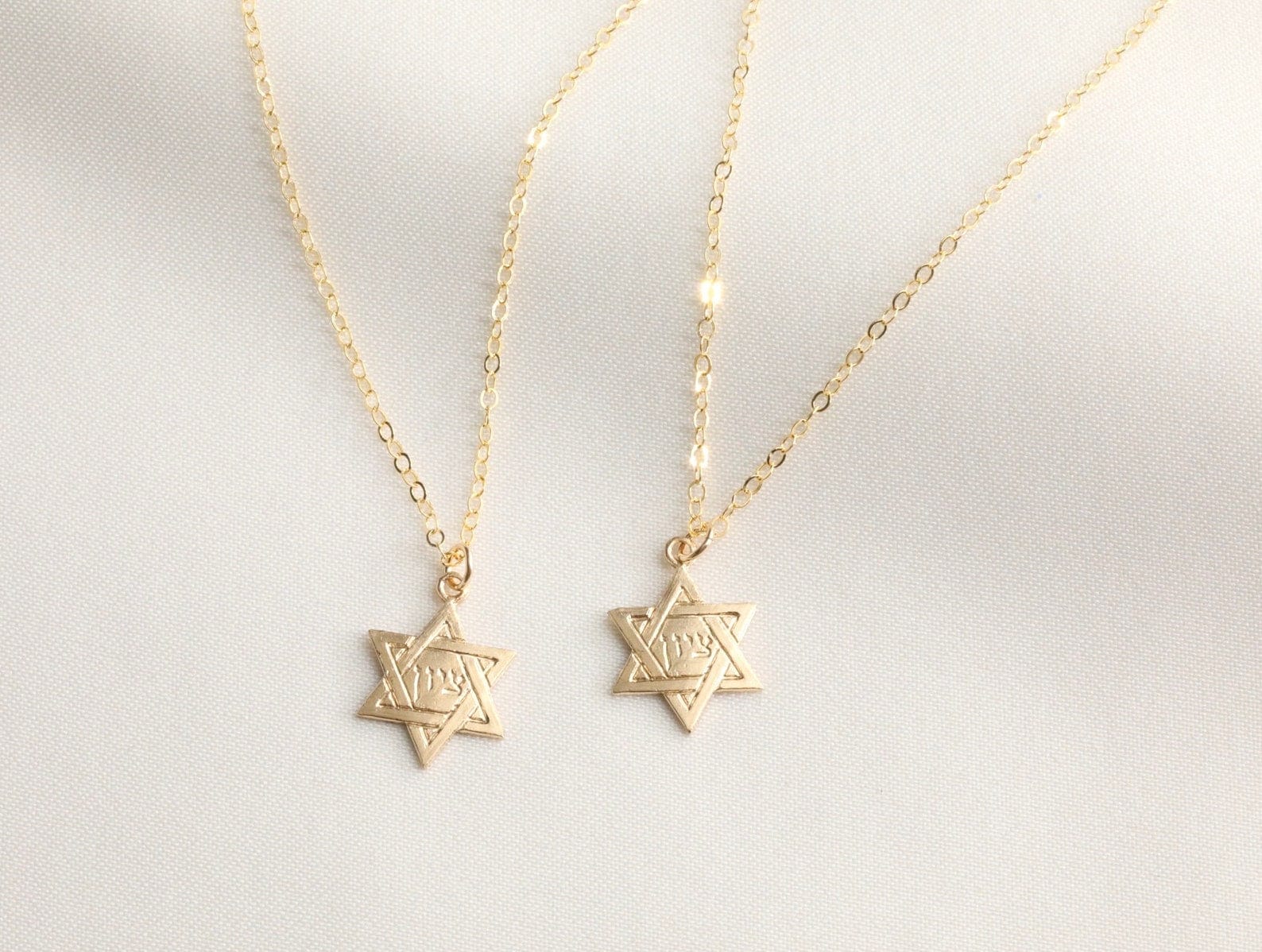 Dainty star deals of david necklace