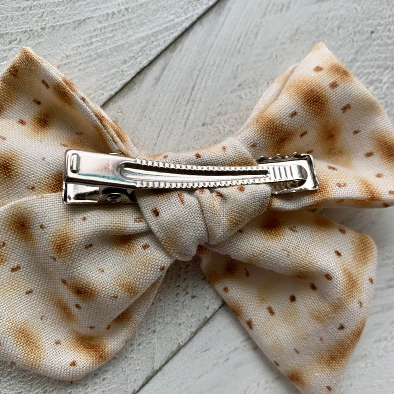 Little Natalie Designs - Matzah Bow Hairclip - (Choice of Size) - ModernTribe