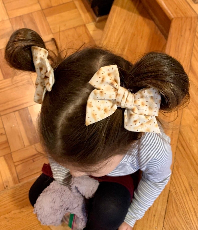 Little Natalie Designs - Matzah Bow Hairclip - (Choice of Size) - ModernTribe